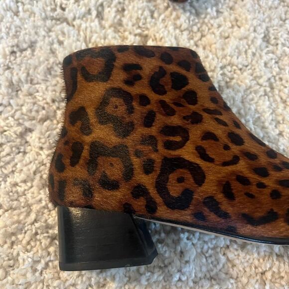 Huma Blanco Leopard Print Calf Hair Ankle Booties Size 37 - Picture 4 of 10